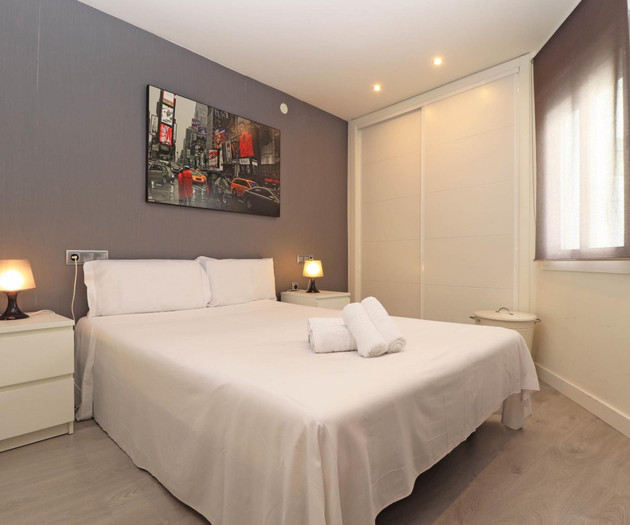 Del Parque Flats - Hernan Ruiz