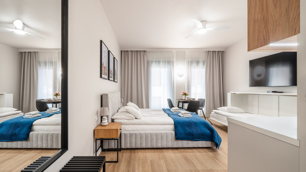 Studio apartment, Chmielna 109C/206 preview