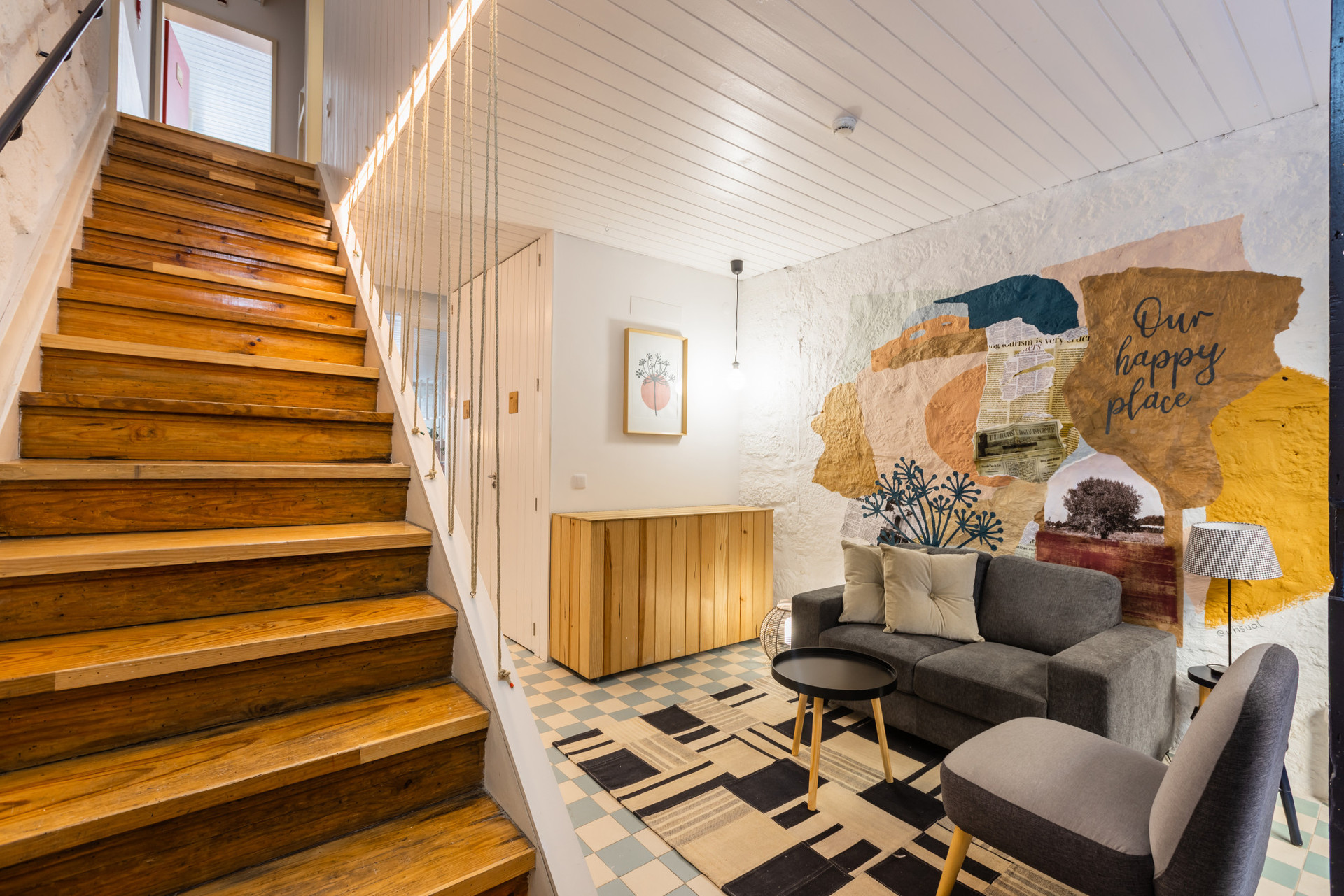 Victoria Studios' Lounge Area