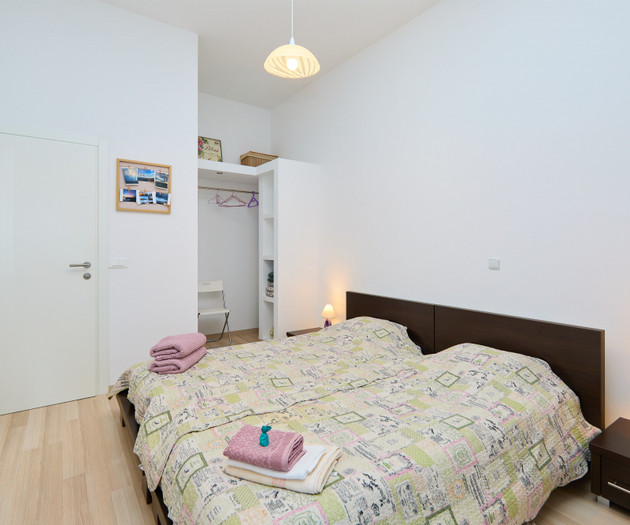 Purpler SeaView Apartment