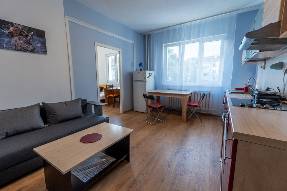 Popa's Finest, 3-BR Central Residence preview