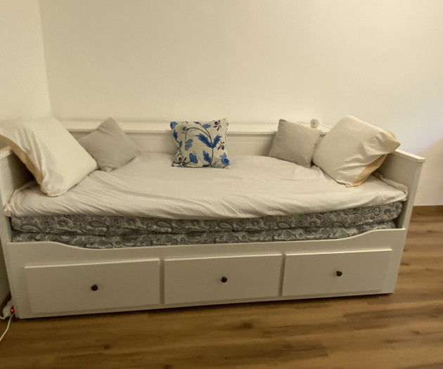 Studio flat in wider center of Prague