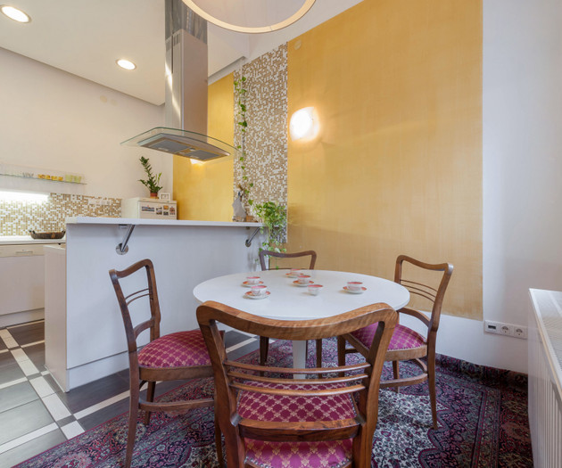 75 nm2 Spacious urban flat , Corvinus, Elte, VET