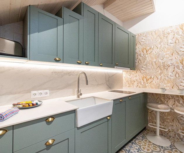 H2M Alamos Duplex, desk, dishwasher, shower