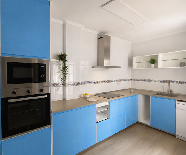 Blue modern kitchen