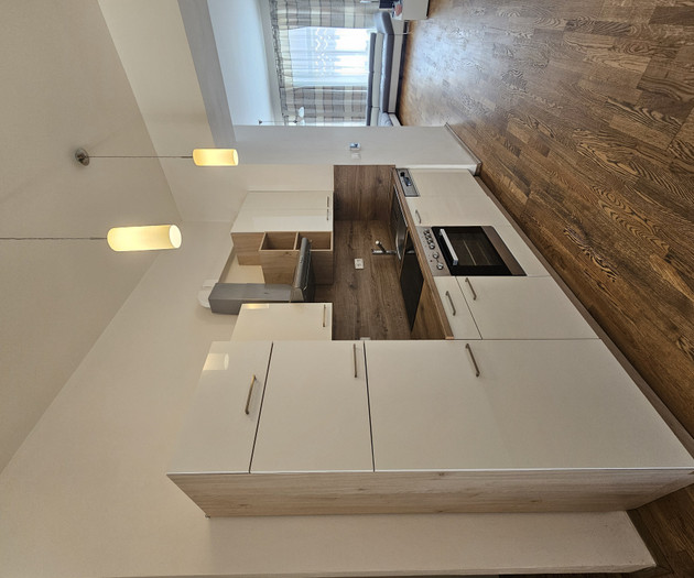 1kk 52m2 u metra Anděl Praha 5