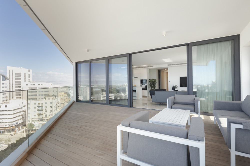 Luxury 3-bedroom Serviced Apartment preview