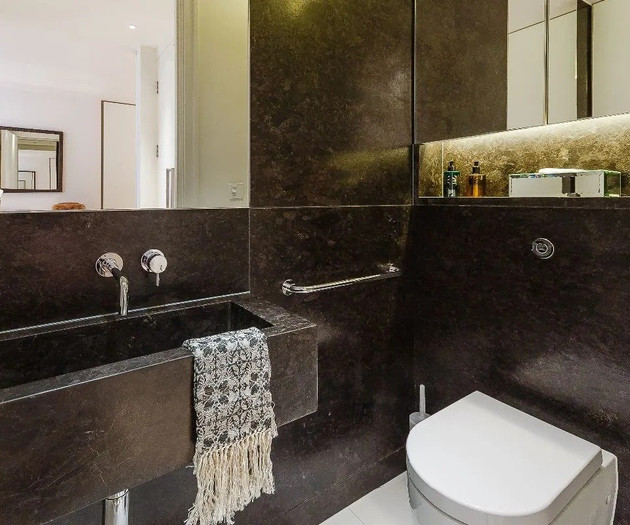 Penthouse with Premium Furnishing in Hamburg