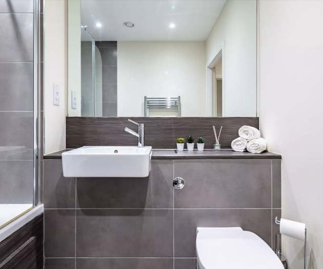 MODERN 1 BED NEAR LONDON BRIDGE
