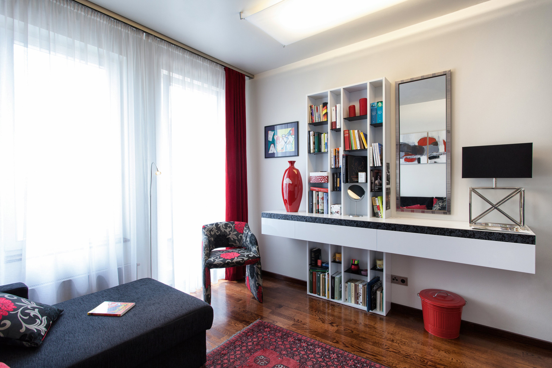 Bedroom No.1 (with pull-out sofa and built-in double wardrobe)