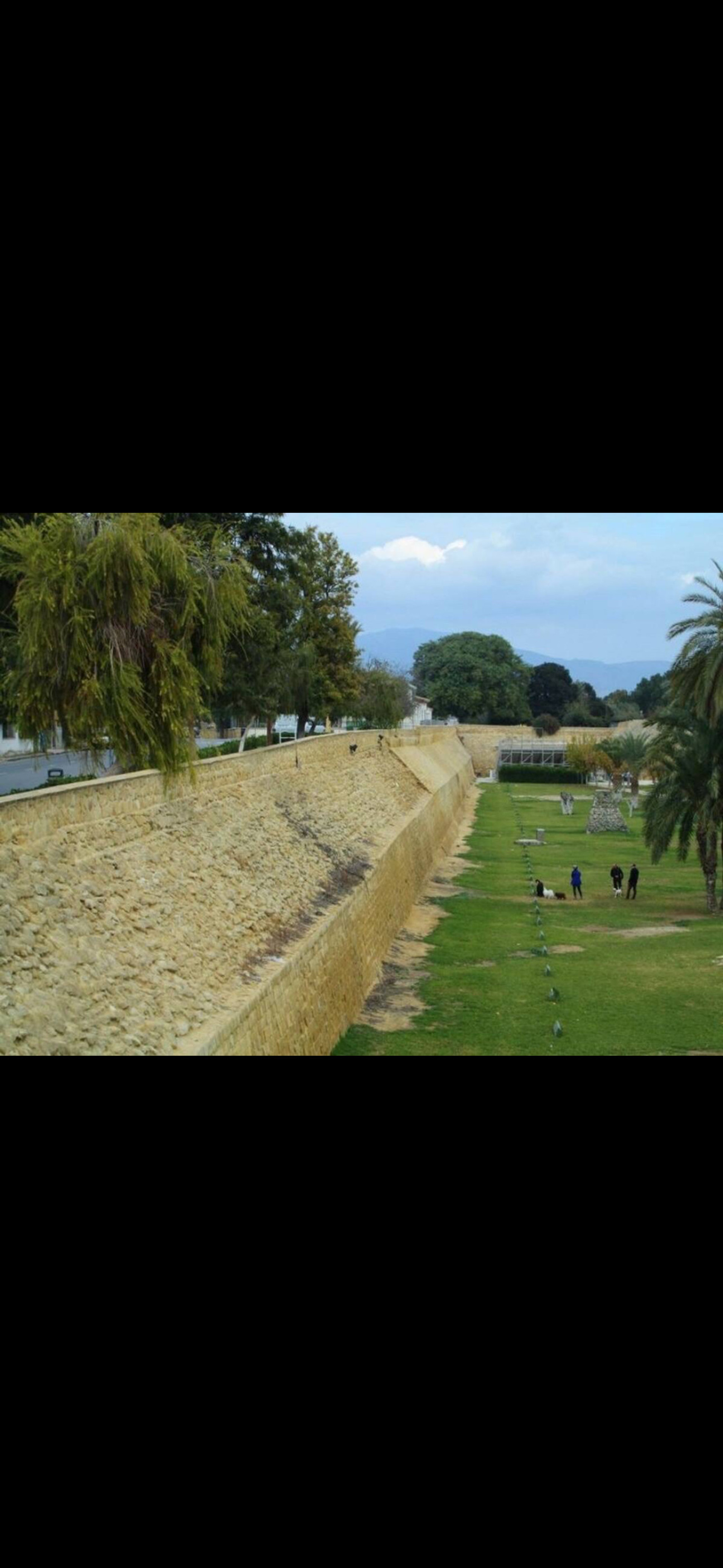 Across the street and over the Venetian Wall’s bastion