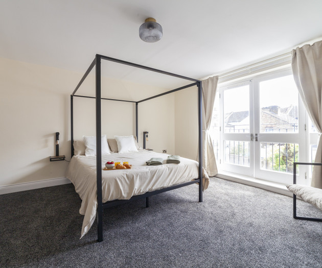 3BR Stylish, Garden, Parking, Stratford