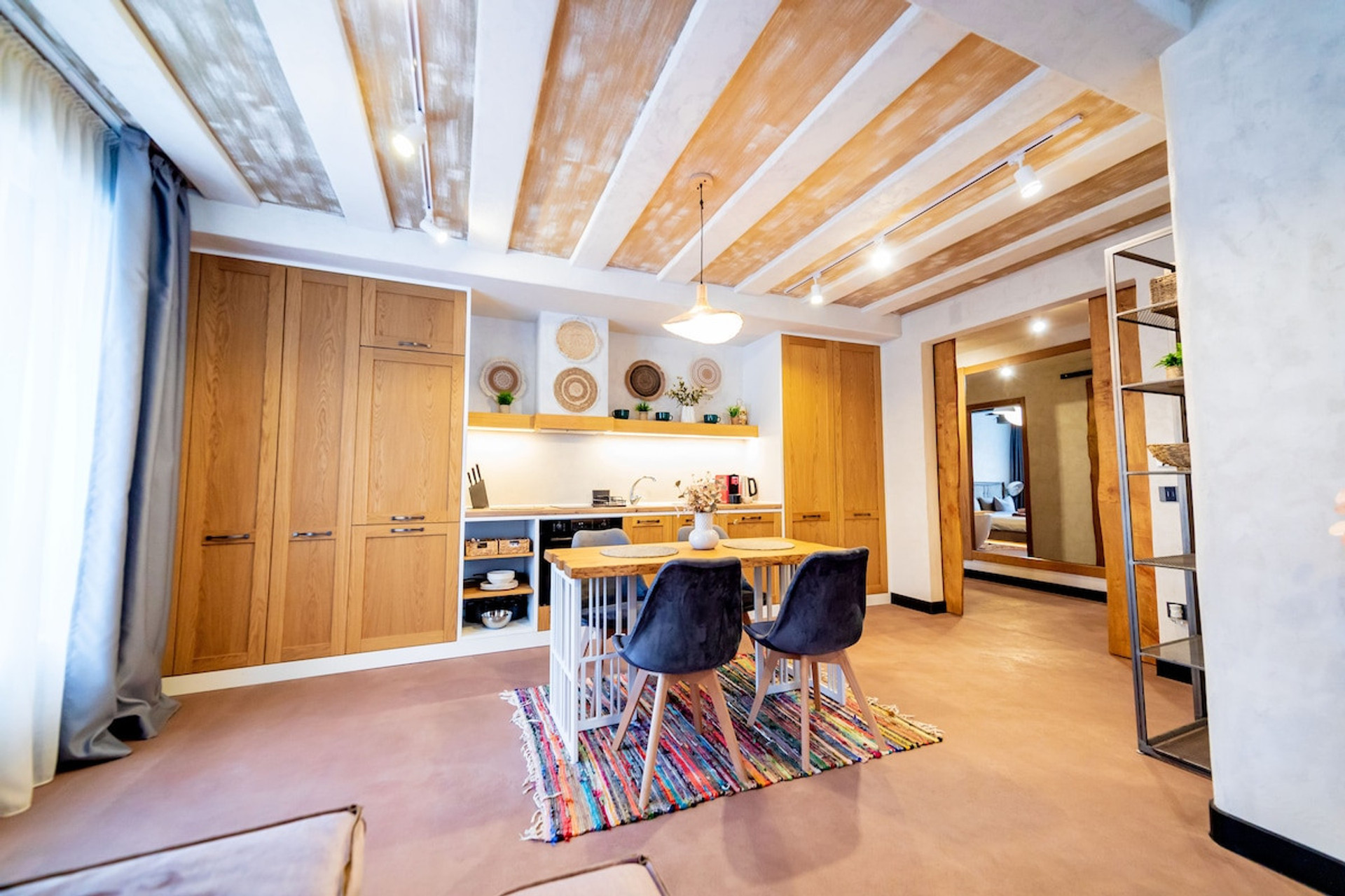 Kitchen or Kitchenette, Living room, Sitting area, Dining area
