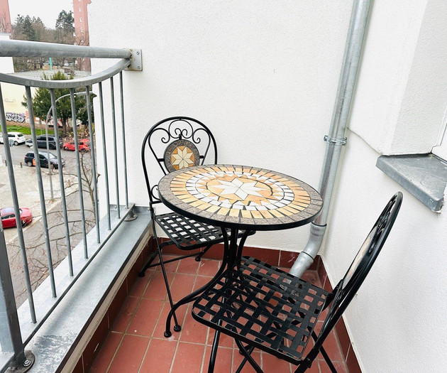 High-Quality 2-Room Apartment in Berlin