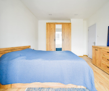 Work Friendly | 2BR | AC | Terrace | Free Parking