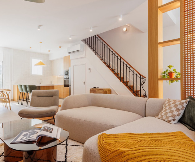 Golden Hour | Luxury T4 for Families & Groups
