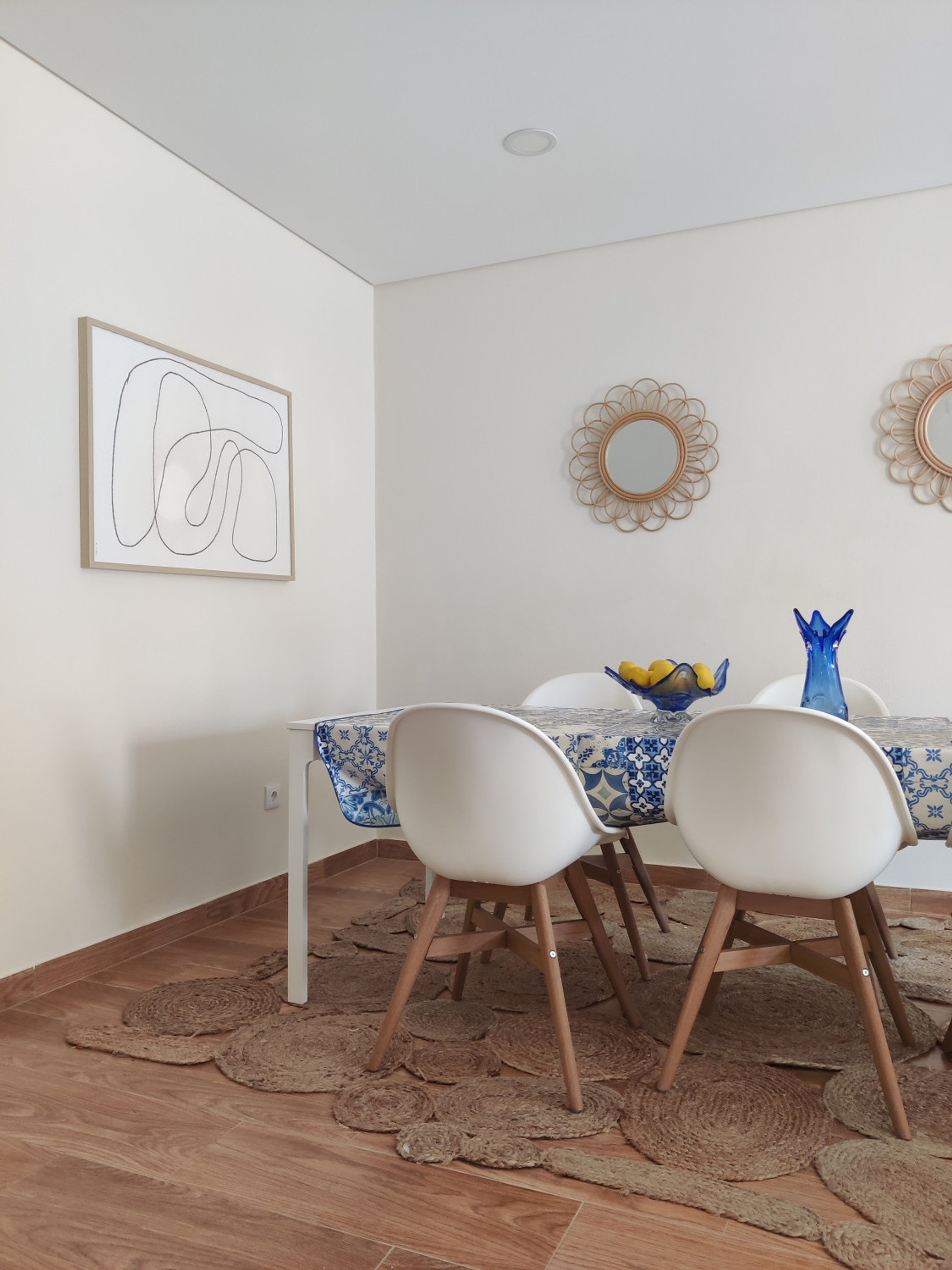 Dining Area Detail