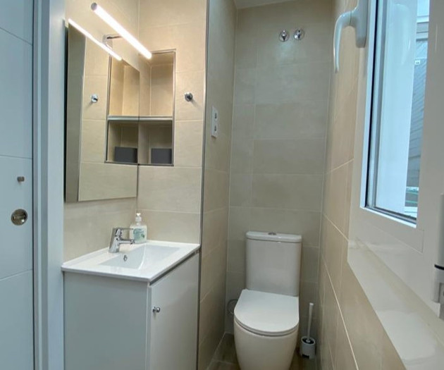 Apartment with Balcony in Gracia-Sant Gervasi