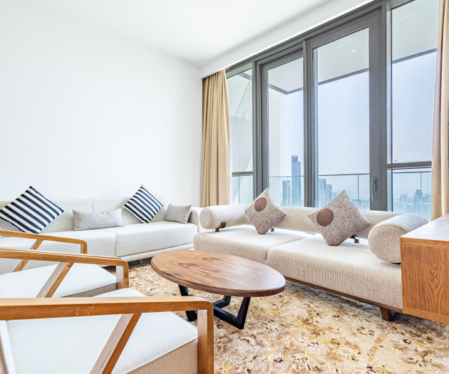 Elegant Downtown 3BR | Burj Khalifa View