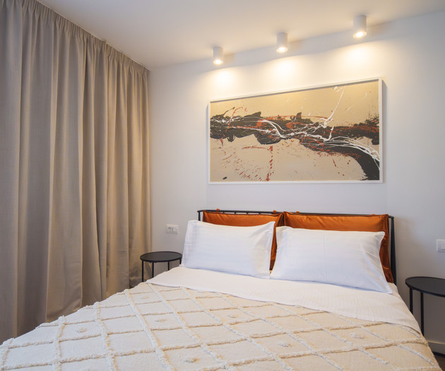 Modern 2-Bedroom Apartment with Terrace in Rovinj