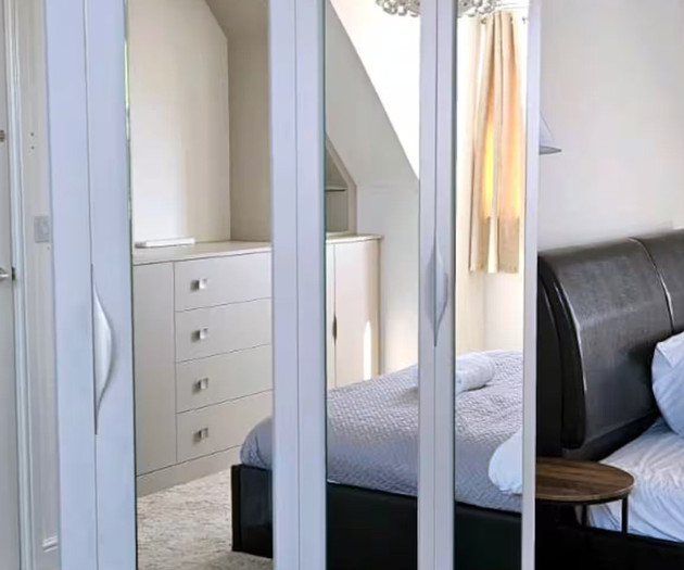 Spacious 4 Bedroom Home with Free Street Parking