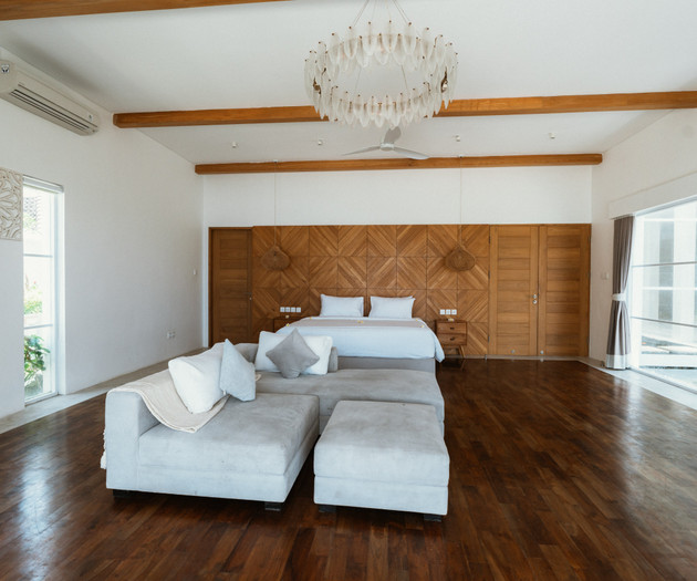 Luxury Ocean Front Private Pool  5 BDR Nalas Villa