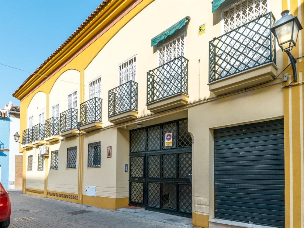 Holidays2Malaga Feijoo Stay local close to city preview