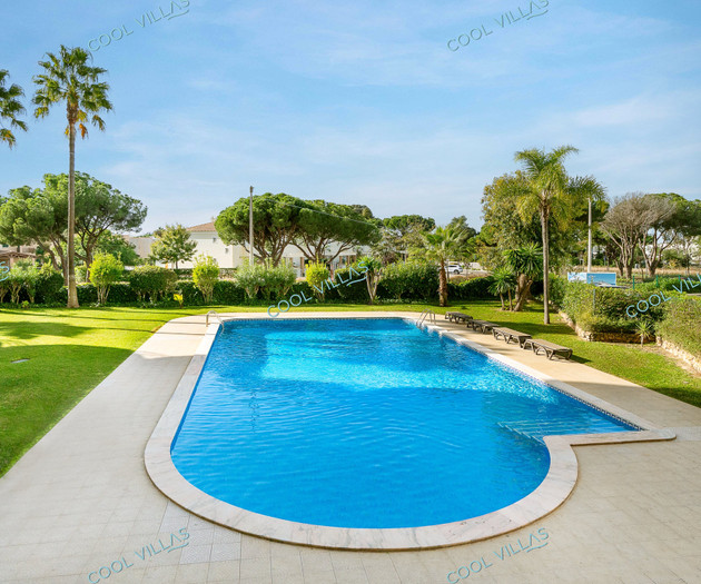 SunSea - Strand/Golf/Vilamoura für 4 Personen