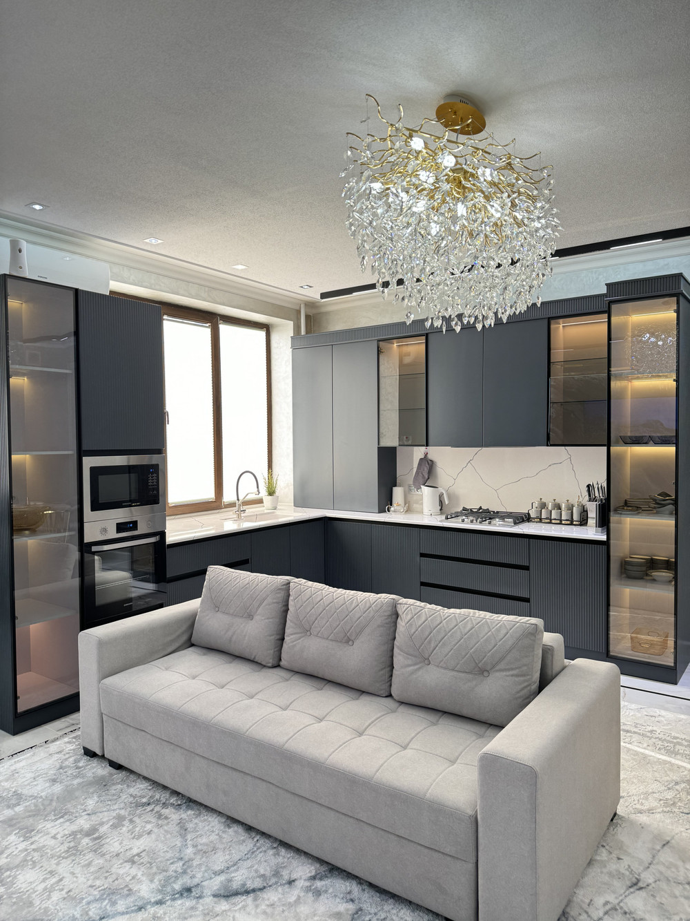 Family-Friendly 2-Bedroom Flat in Samarkand” preview