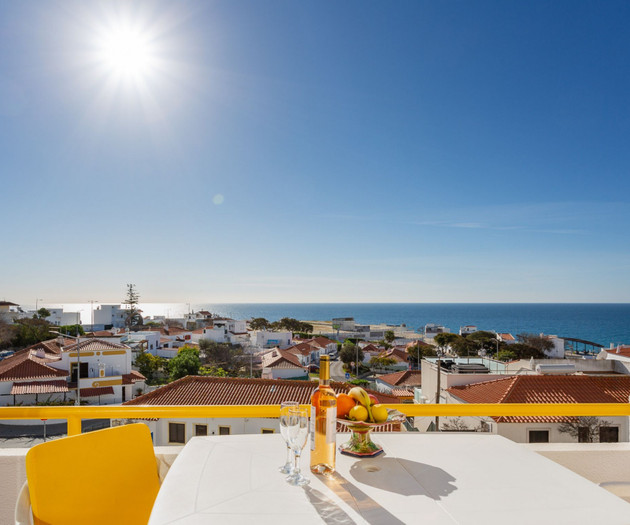 Typical T2 in Albufeira w/ Balcony by LovelyStay