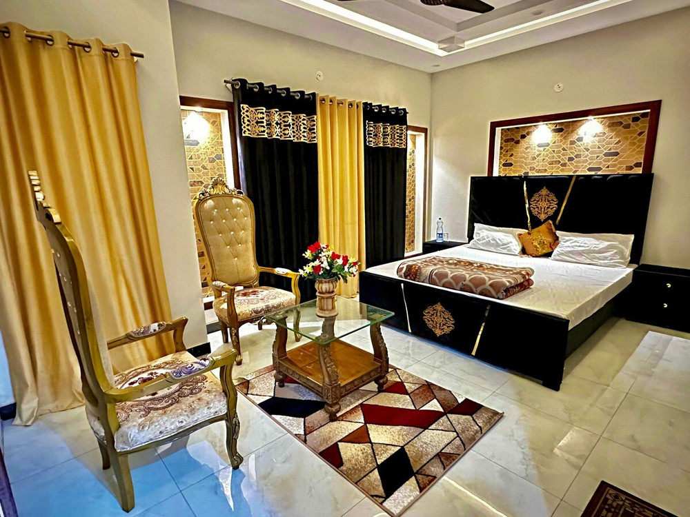 5 AC Rooms | Car Porch | LED | Bahria 8 preview