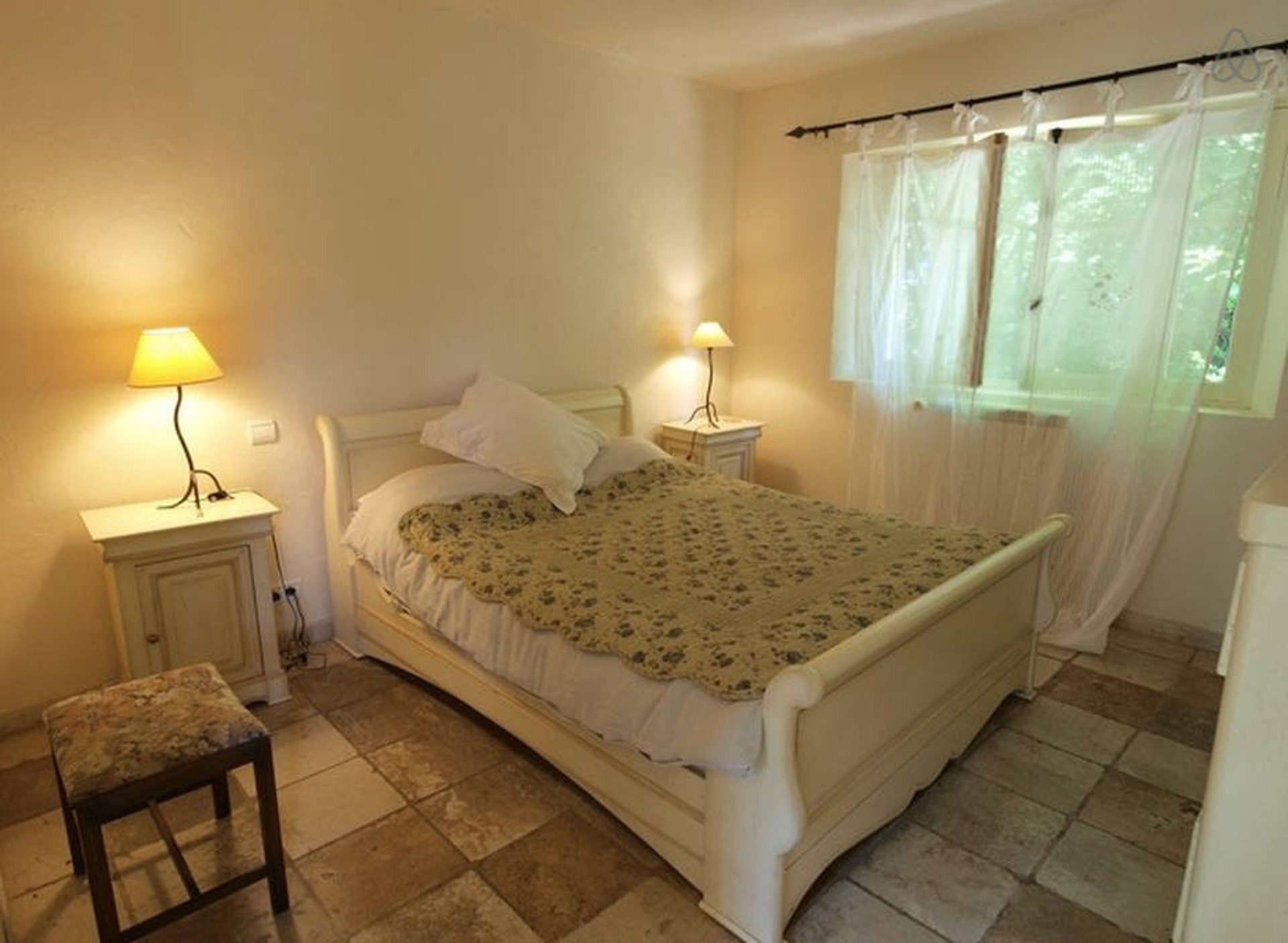 double bedroom