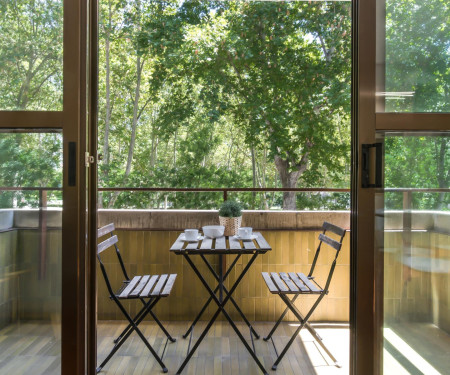 Charming Museo del Prado II - Balcony and Pool