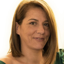 Evi M.