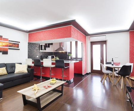 Spacious Central Flat w/ Netflix - Metro Bolhão