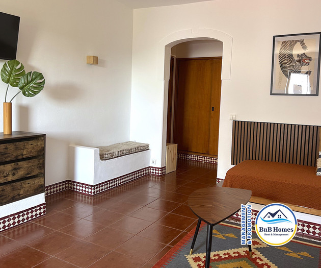 Cozy Studio with Pool - The Strip street & Beach