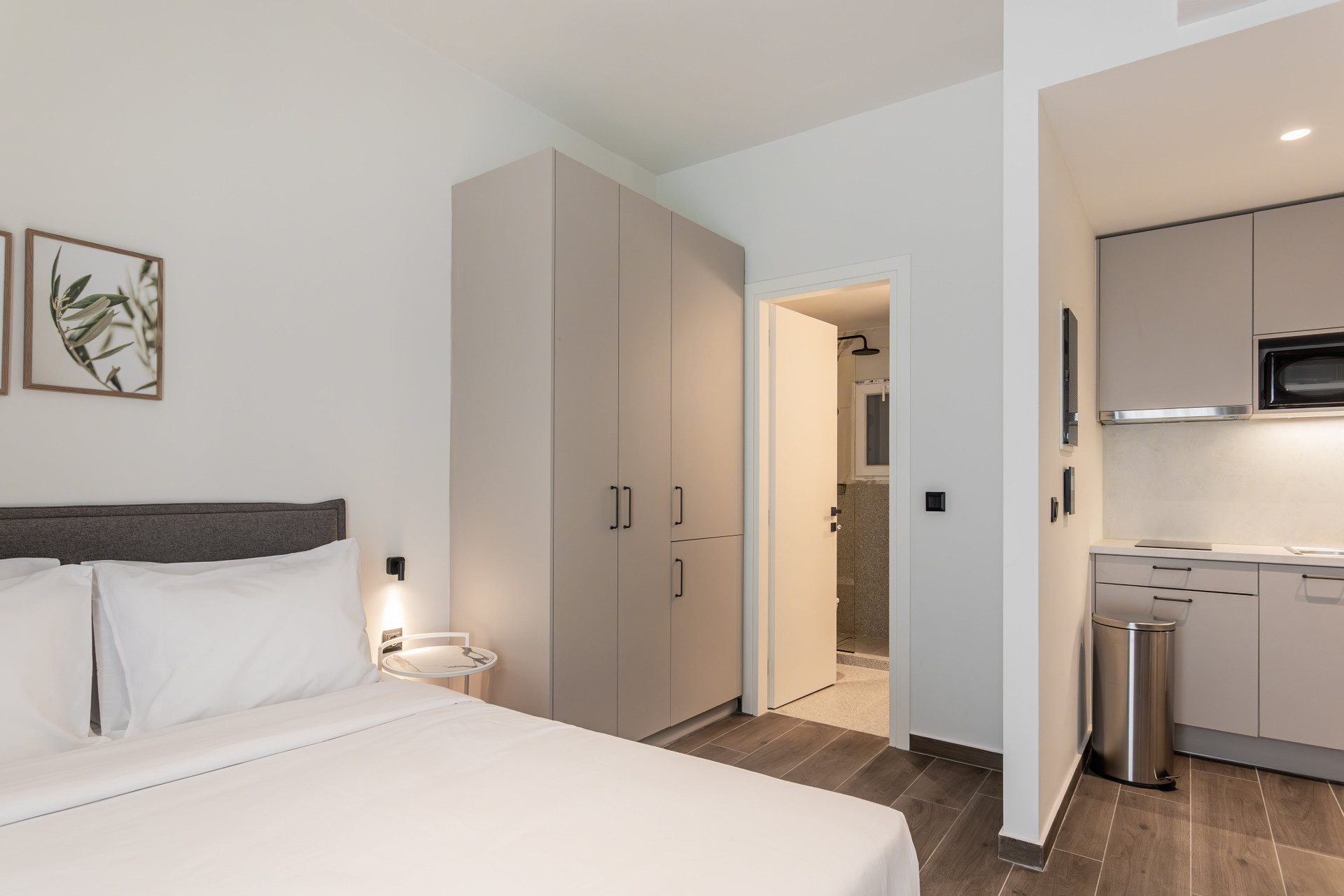 Bedroom with wardrobe and kitchenette