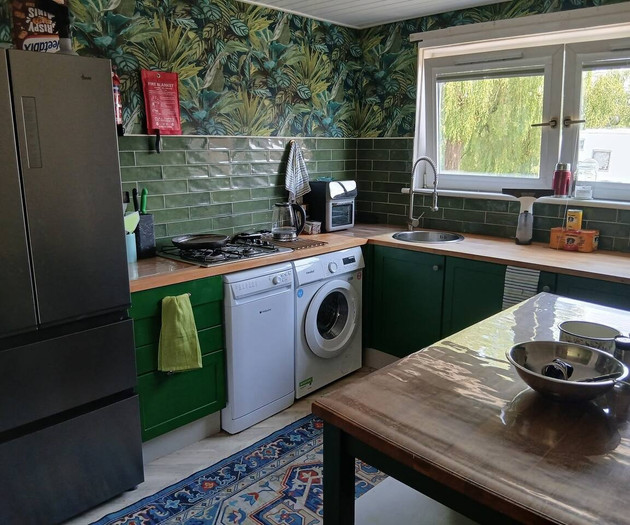 Dumfries 2BR Apartment | Free Parking | Near Rober