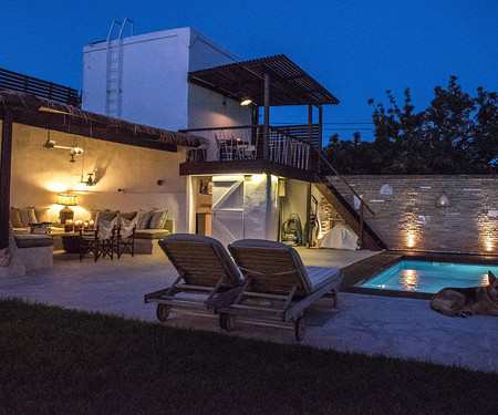 Garden poolside Villa in Lagonissi