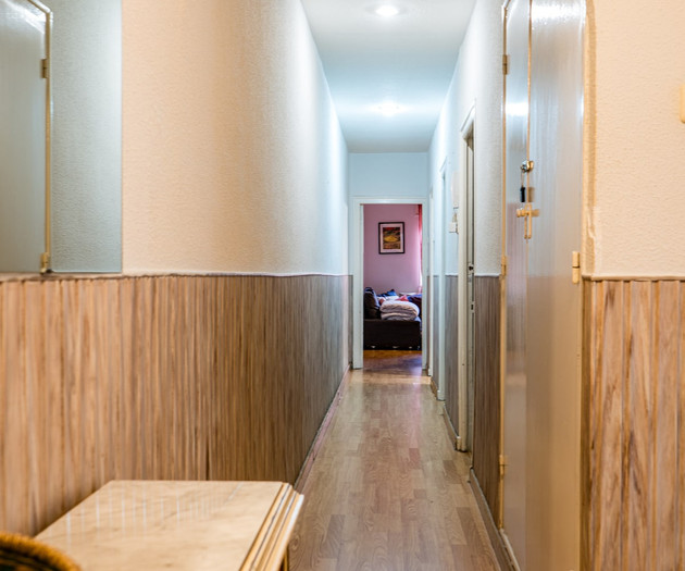 Spacious apartment in Chamberí by beBalmy