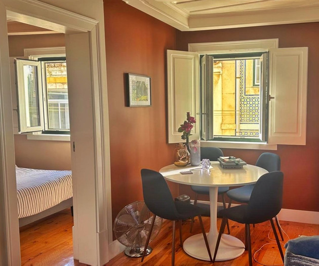 Cozy 1-bedroom apartment in Madragoa/Santos