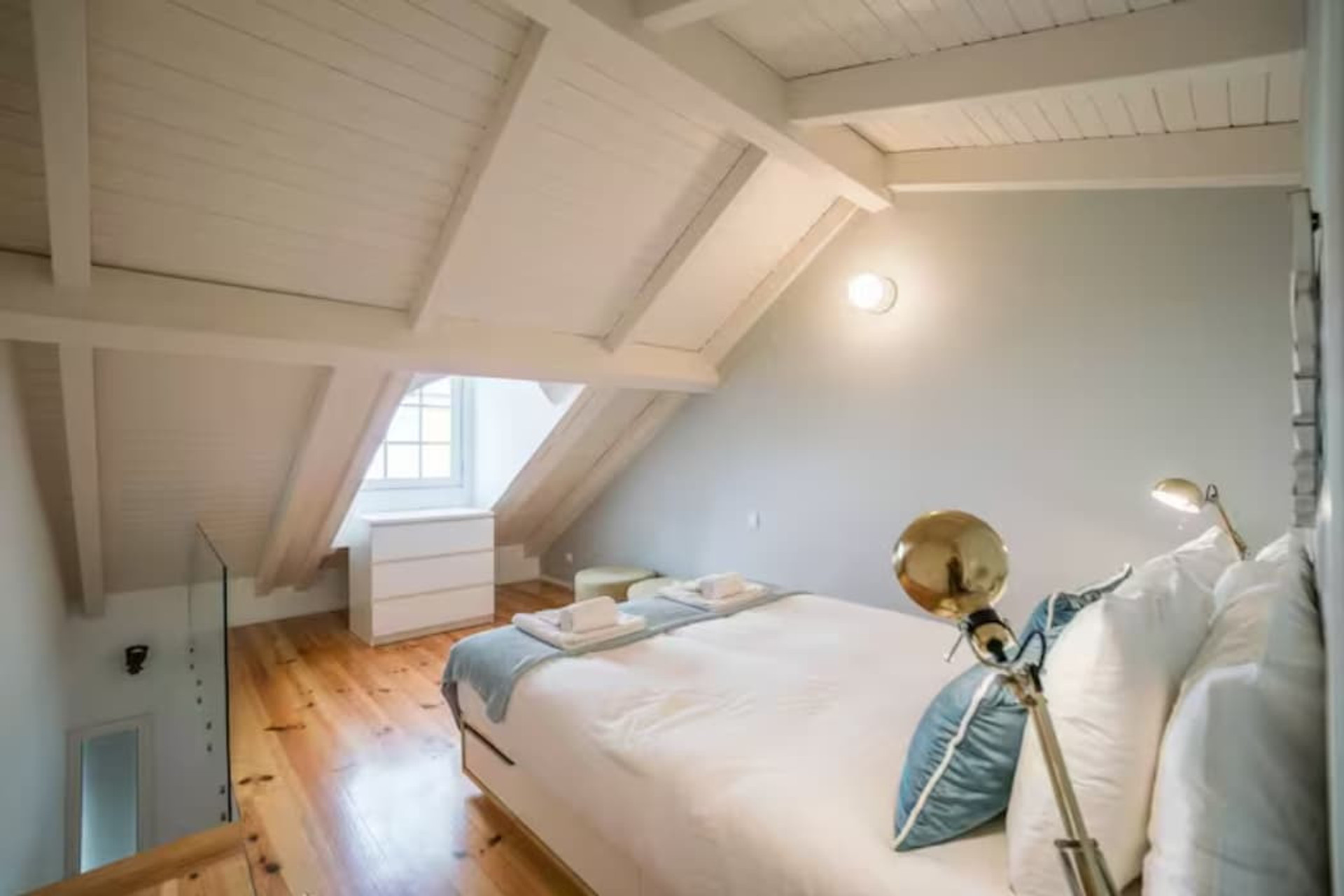 Bedroom image 1