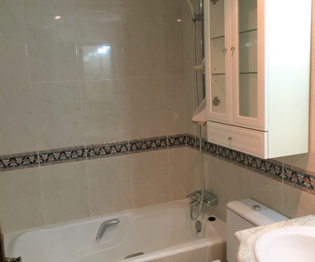 R0053- Room in flat to share Barcelona Montjuic