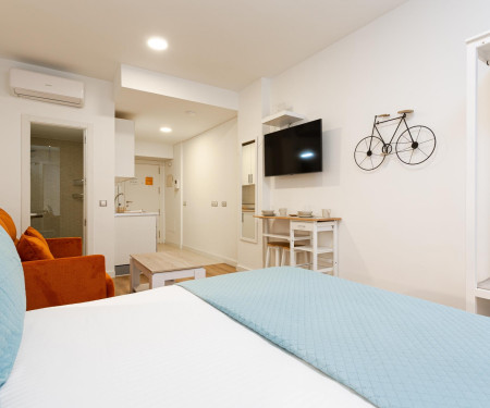 Holidays2Malaga Dos Aceras Loft Ground Smart TV