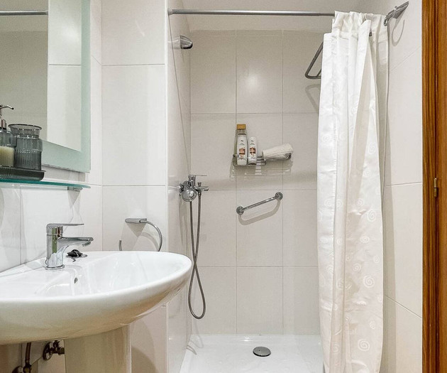 Lamar Suites