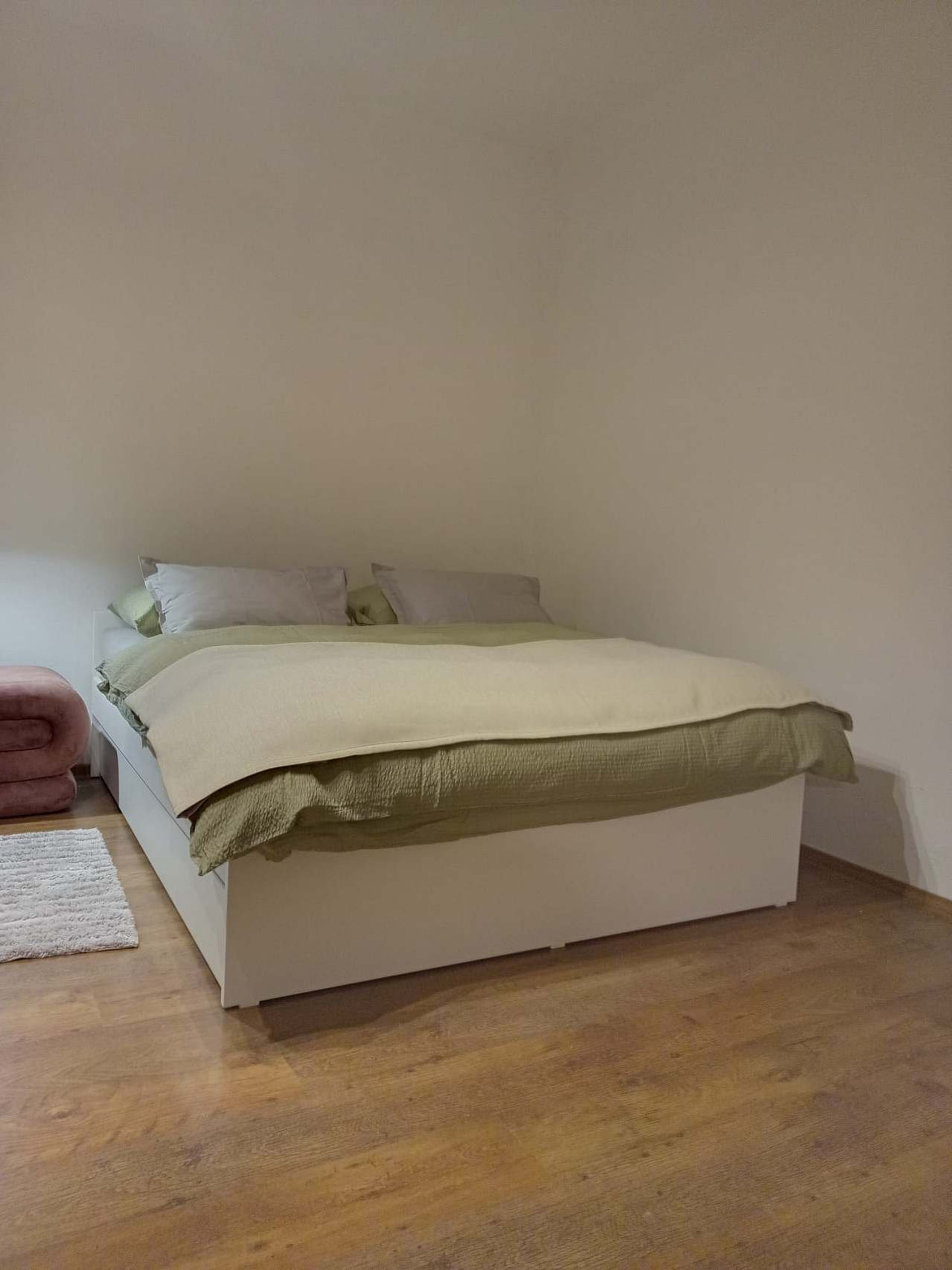 Bedroom double bed close-up
