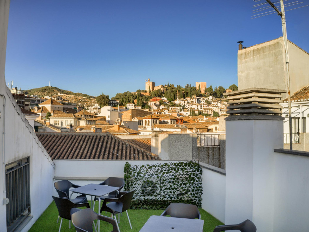 Lovely apartments in Old Town Holidays2Granada preview