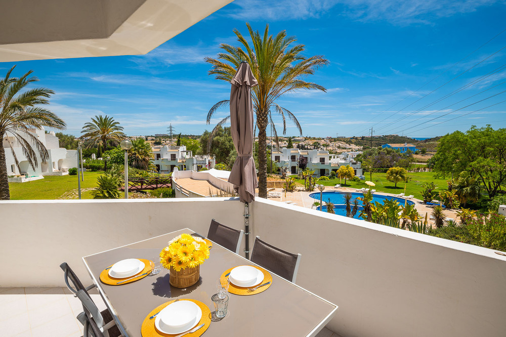 Clube Albufeira ☀ 2-Bedroom Apartment w/ Pool View preview