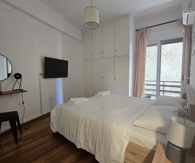 Central Athens 2BR near metro & universities
