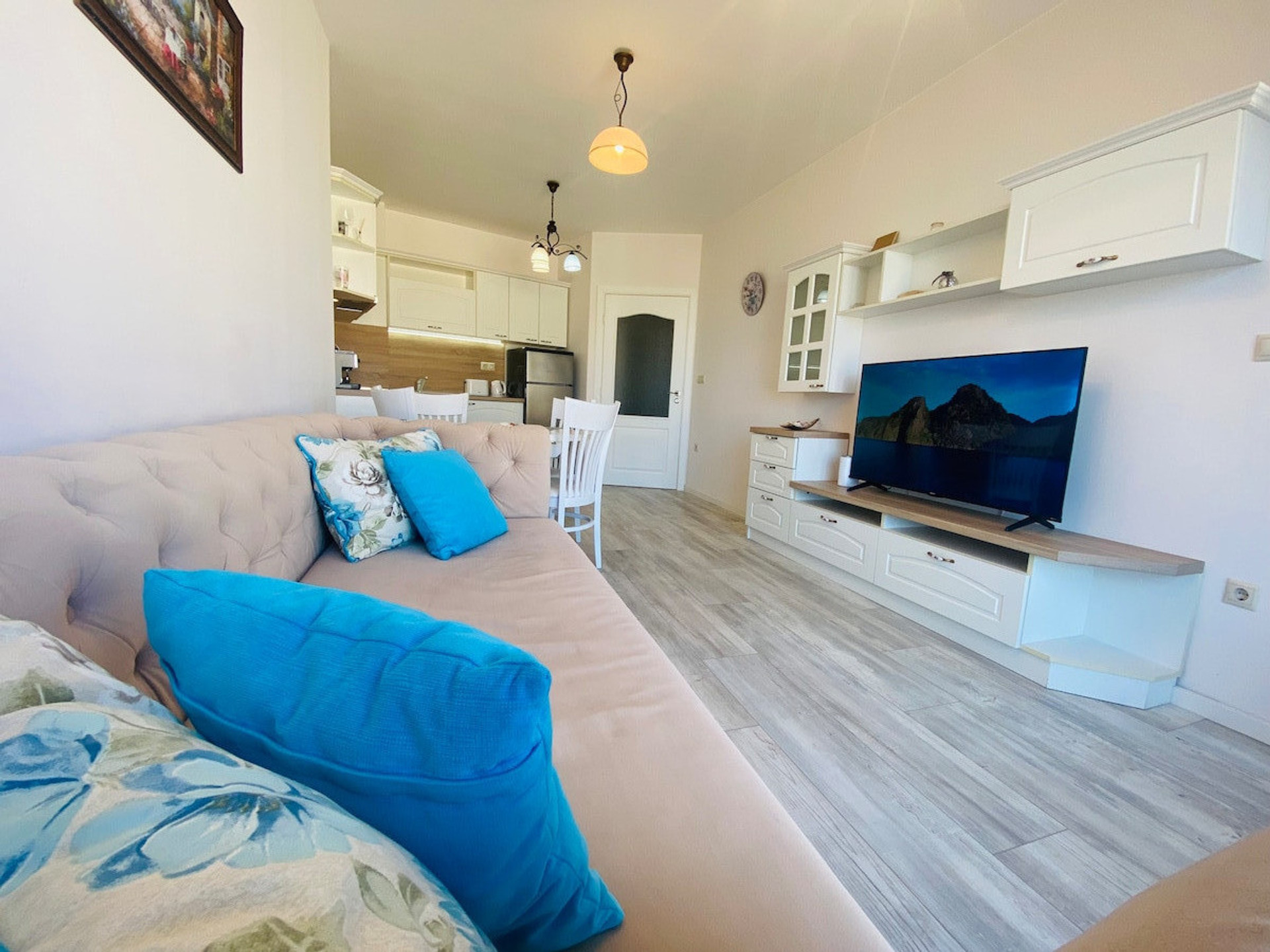 LivingRoom 2